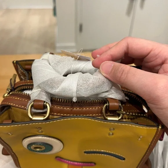 😜 RARE Coach Coachies Rogue 17 In Signature Textile Jacquard With Winkie NWT - Picture 7 of 13